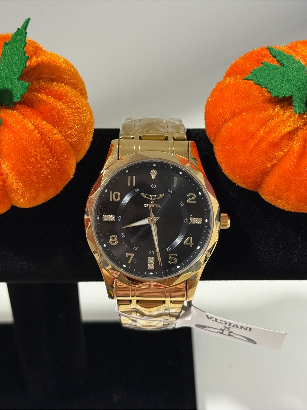 Invicta Gold and Black Men's Bracelet Watch